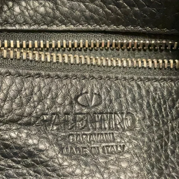 Valentino - Picture 6 of 10